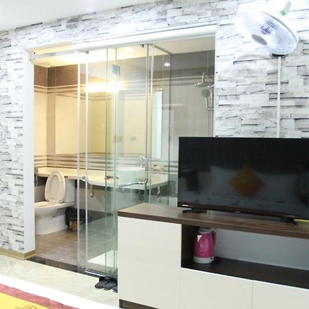 My House Hotel Ханой Экстерьер фото