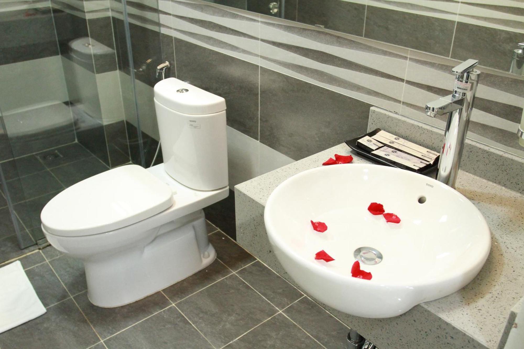 My House Hotel Ханой Экстерьер фото